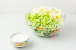 Salată de țelină pentru pierderea în greutate - fotografie pasul 3