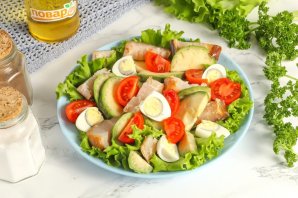 Salată cu pește afumat și avocado - foto pasul 4